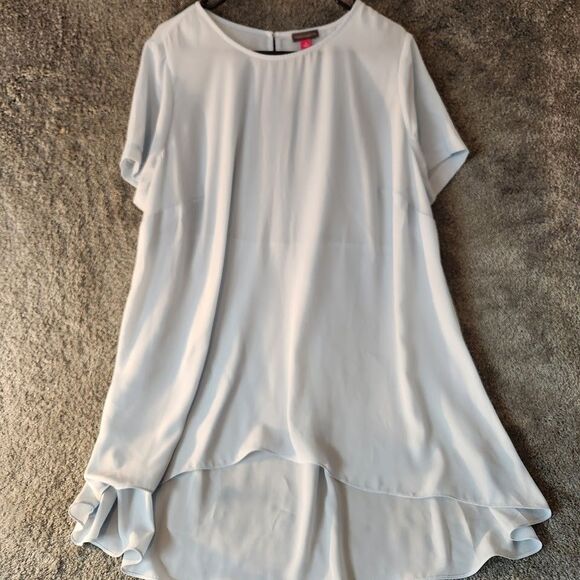 Vince Camuto Womens Tunic Blouse Size 1X Light Blue Loose Flowing Design - Picture 1 of 8